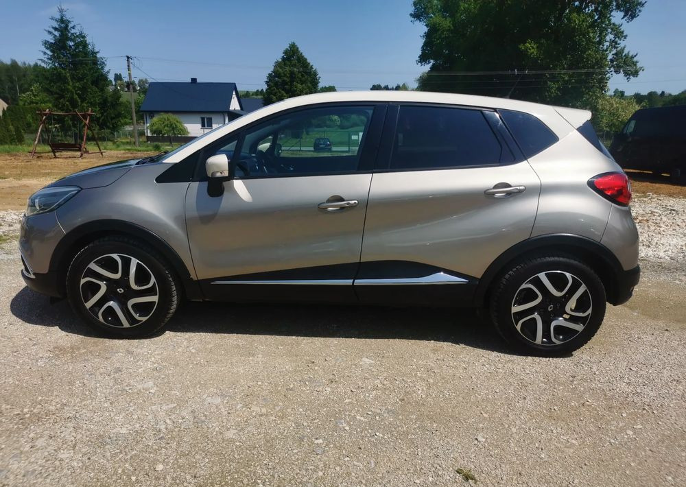 Внедорожник Renault Captur 0.9 Energy TCe Intens: фото 7 Внедорожник Renault Captur 0.9 Energy TCe Intens: фото 7