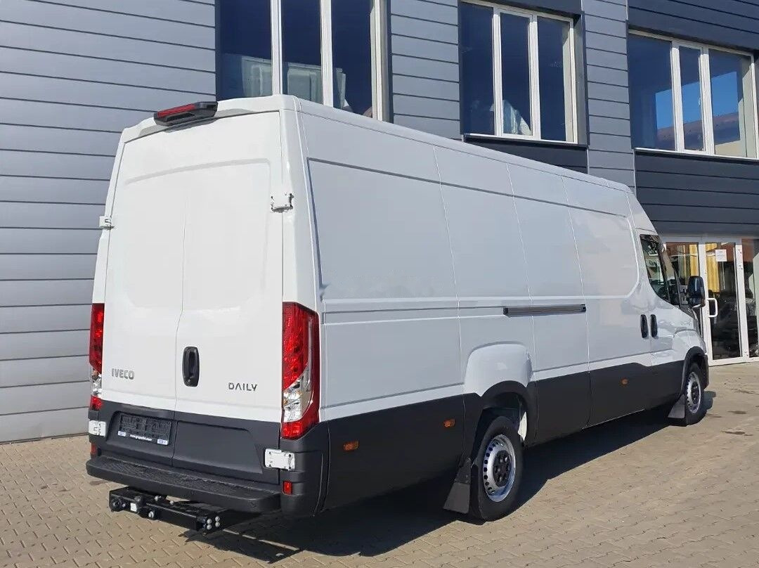 IVECO DAILY 35S18HA8 L4H2 - Цельнометаллический фургон: фото 4 IVECO DAILY 35S18HA8 L4H2 - Цельнометаллический фургон: фото 4