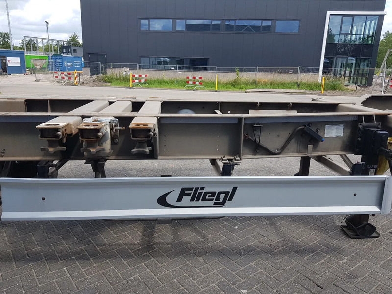 Полуприцеп-контейнеровоз/ Сменный кузов Fliegl SDS 380 MULTI BPW Disc Lift axle: фото 17