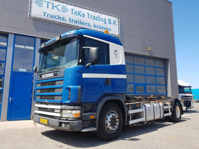 Scania R114-380 Manual Retarder NCH Euro 2 - Тросовый мультилифт: фото 1 Scania R114-380 Manual Retarder NCH Euro 2 - Тросовый мультилифт: фото 1