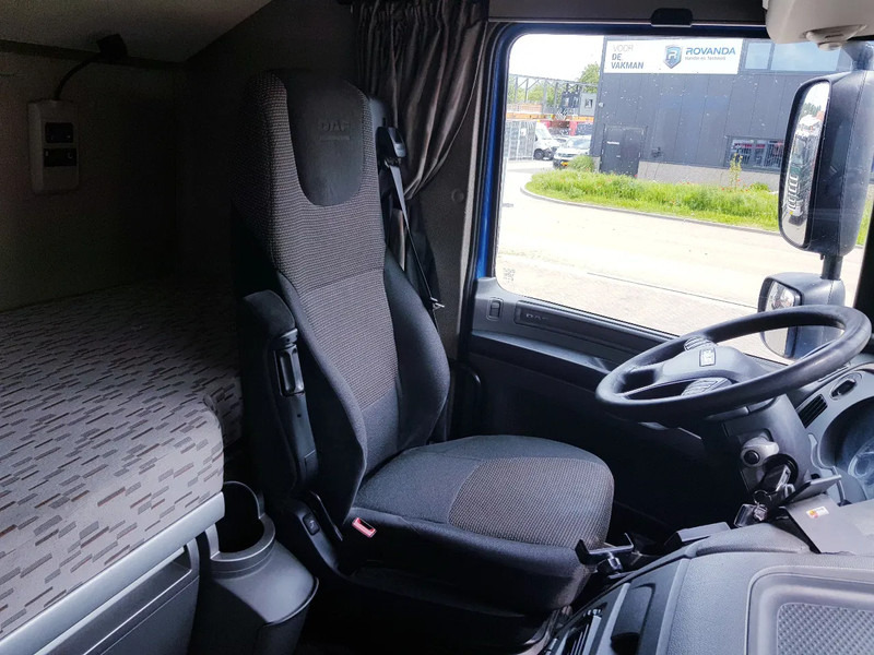 Тягач DAF XF 410 FT trekker: фото 10 Тягач DAF XF 410 FT trekker: фото 10