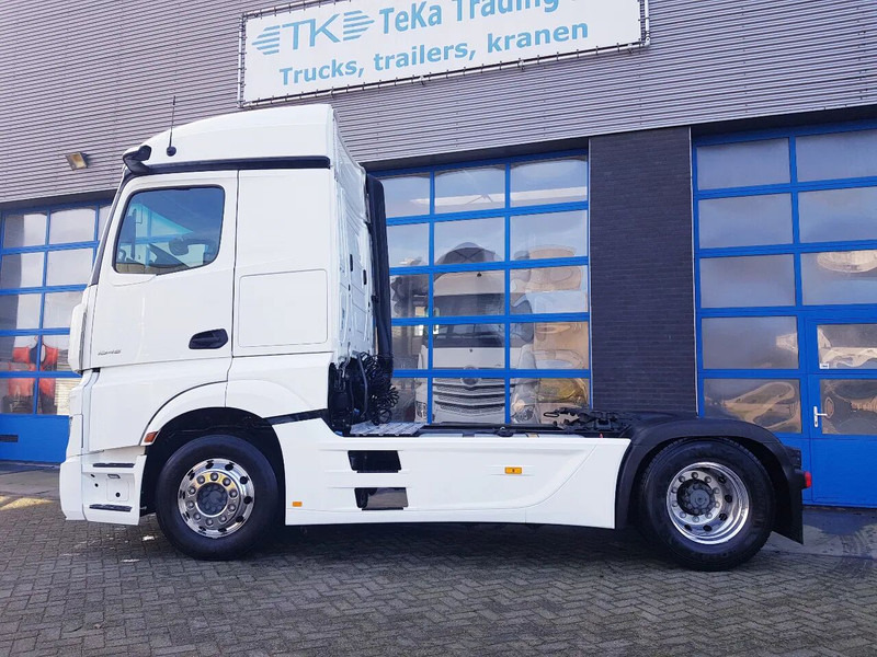 Mercedes-Benz Actros 1845 Retarder MirrorCam - Тягач: фото 3 Mercedes-Benz Actros 1845 Retarder MirrorCam - Тягач: фото 3