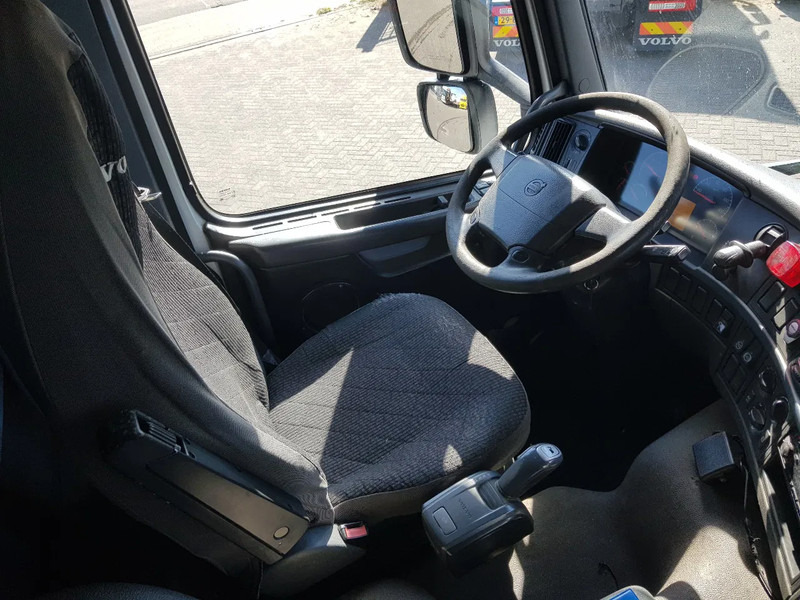 Грузовик-цистерна Volvo FM 9.340 Petrol, Diesel 17000 Ltr. 3 Compartementen: фото 17