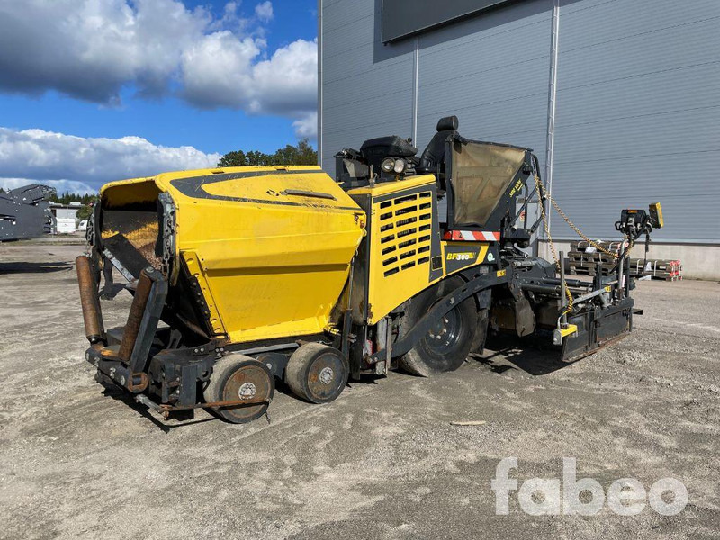 Bomag BF300 P-2 - Асфальтоукладчик: фото 1 Bomag BF300 P-2 - Асфальтоукладчик: фото 1