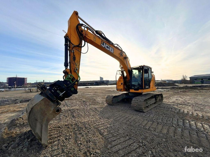 JCB JS245XRL - Гусеничный экскаватор: фото 1 JCB JS245XRL - Гусеничный экскаватор: фото 1