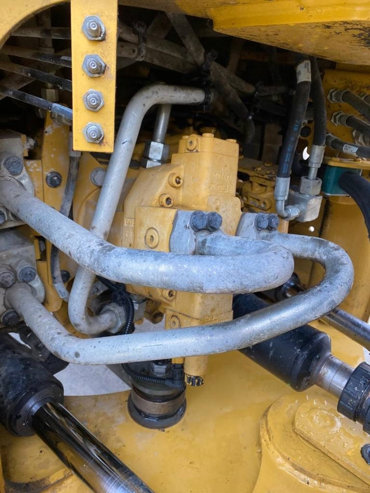 CAT 938 M (Bucket + Forks)  в лизинг CAT 938 M (Bucket + Forks): фото 22