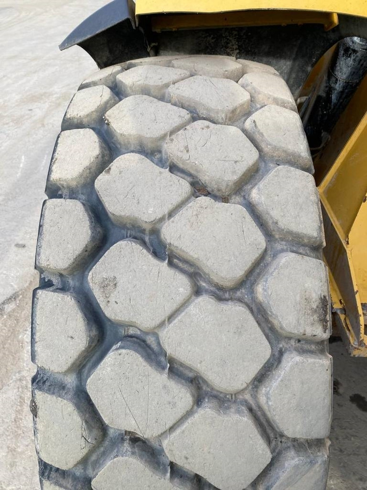 CAT 938 M (Bucket + Forks)  в лизинг CAT 938 M (Bucket + Forks): фото 30