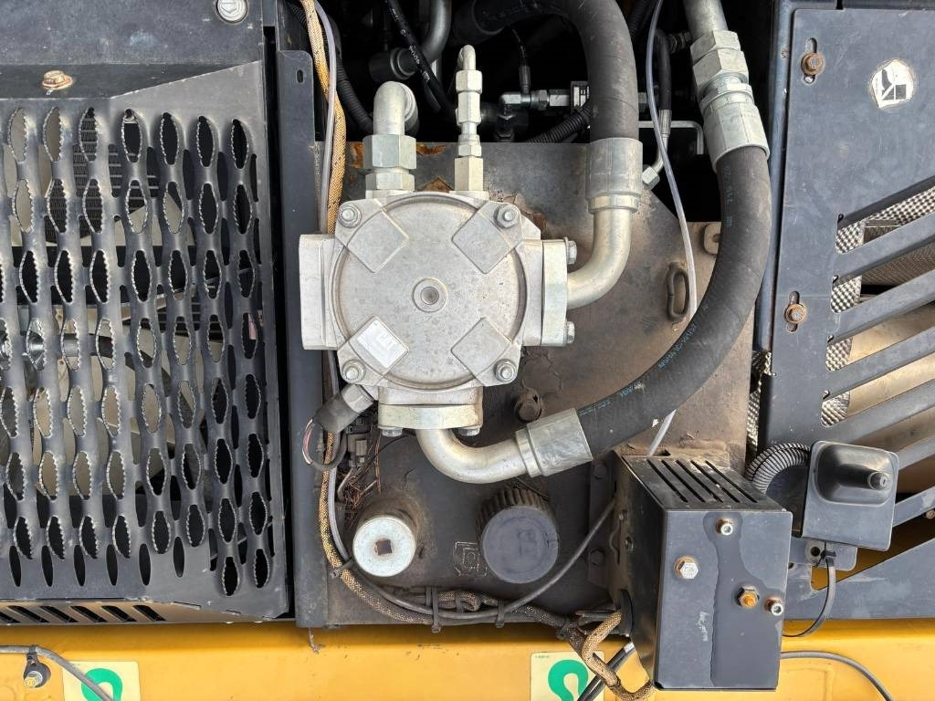 Колёсный экскаватор CAT M 313 D: фото 20