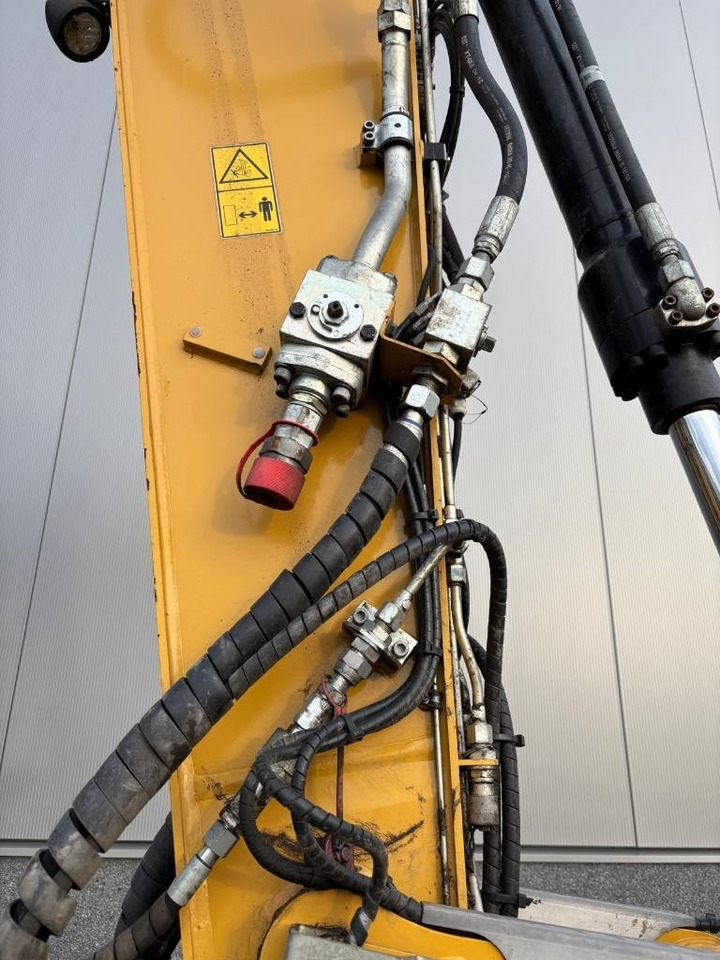 Колёсный экскаватор CAT M 313 D: фото 15