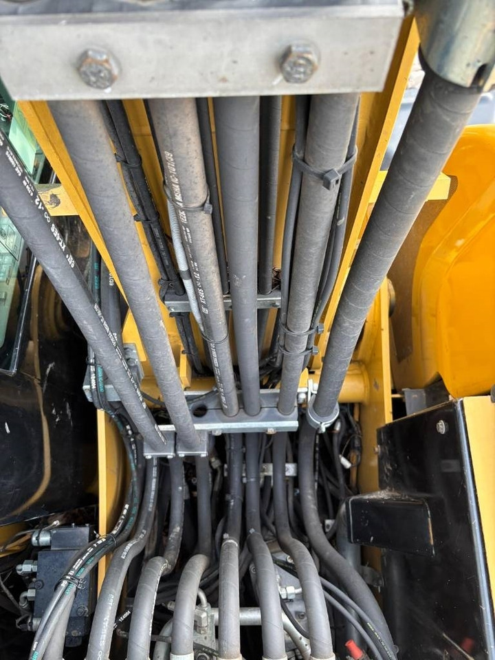 Колёсный экскаватор CAT M 313 D: фото 22