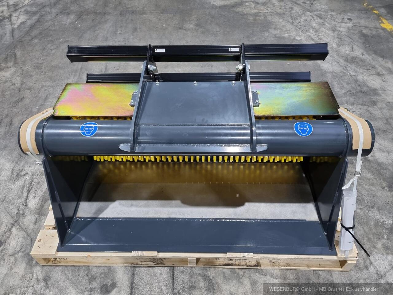 GYRUstar Sieblöffel, Separator Gyru-Star 3-150L für Lader 2,0 - 5,0 t - Сортировочный ковш для Погрузчиков: фото 4 GYRUstar Sieblöffel, Separator Gyru-Star 3-150L für Lader 2,0 - 5,0 t - Сортировочный ковш для Погрузчиков: фото 4