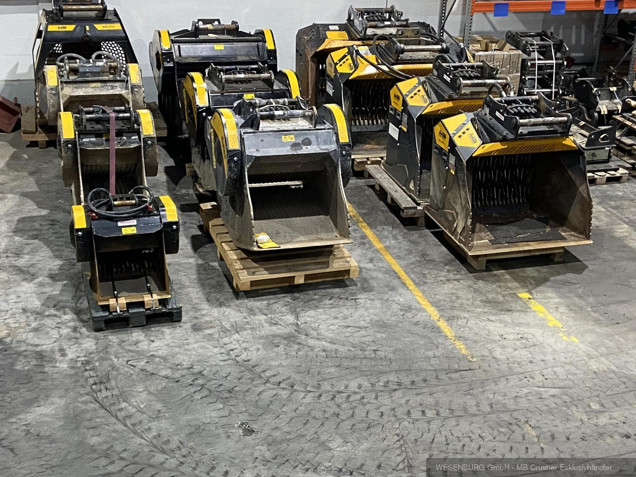 MB Crusher C50 - BF60 - BF70 - BF80 - BF90 - BF120 ANKAUF von gebrauchten und beschädigten Brecherlöffeln von - Zustand egal - Ковш для экскаватора: фото 1 MB Crusher C50 - BF60 - BF70 - BF80 - BF90 - BF120 ANKAUF von gebrauchten und beschädigten Brecherlöffeln von - Zustand egal - Ковш для экскаватора: фото 1