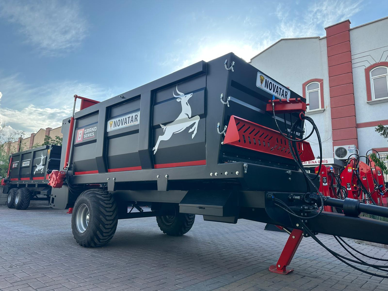 Novatar Manure Spreader 6 m3 - Навозоразбрасыватель: фото 2 Novatar Manure Spreader 6 m3 - Навозоразбрасыватель: фото 2