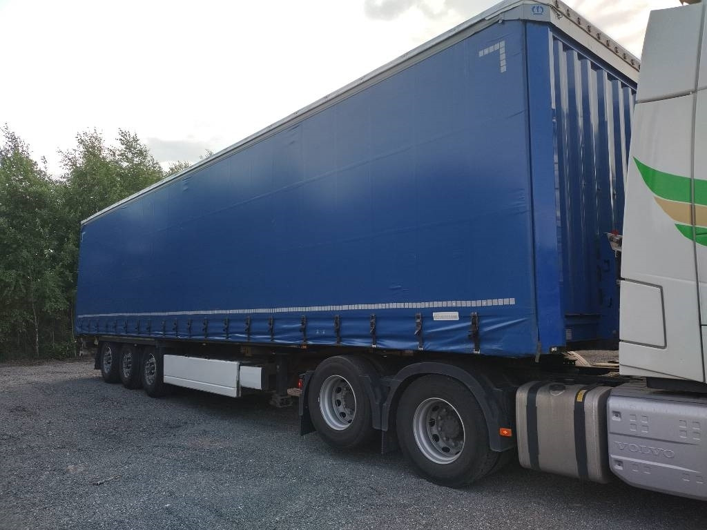 Krone vyökapelli, 2,87 sisäkork.,Nordic 16tn kaula - Тентованный полуприцеп: фото 1 Krone vyökapelli, 2,87 sisäkork.,Nordic 16tn kaula - Тентованный полуприцеп: фото 1