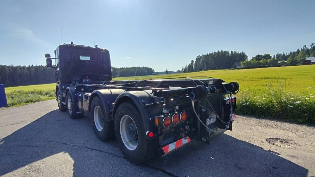 Портальный бункеровоз Scania R490 8x4 multilift vaijerilaite,napaperät: фото 10 Портальный бункеровоз Scania R490 8x4 multilift vaijerilaite,napaperät: фото 10