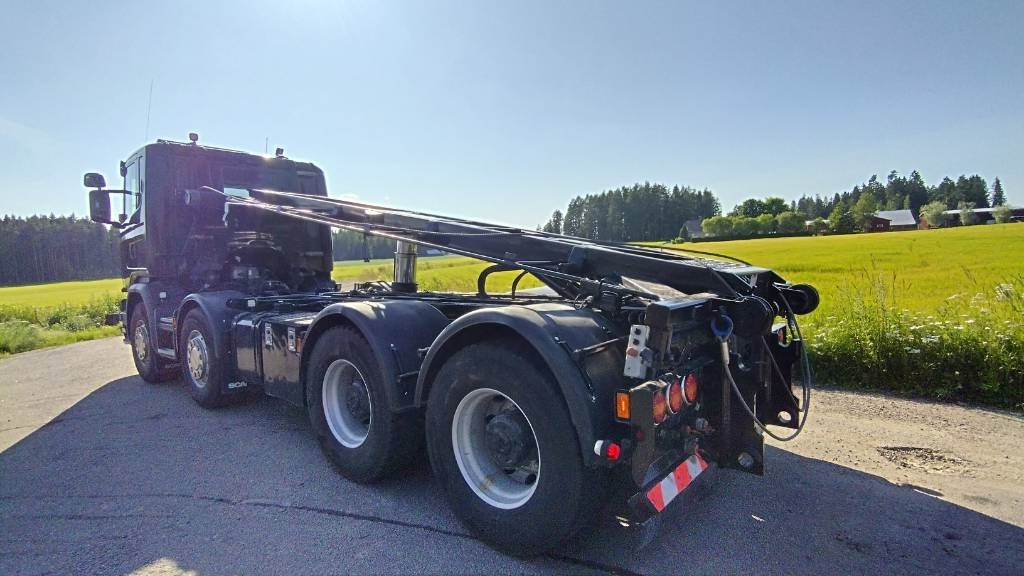 Портальный бункеровоз Scania R490 8x4 multilift vaijerilaite,napaperät: фото 12 Портальный бункеровоз Scania R490 8x4 multilift vaijerilaite,napaperät: фото 12