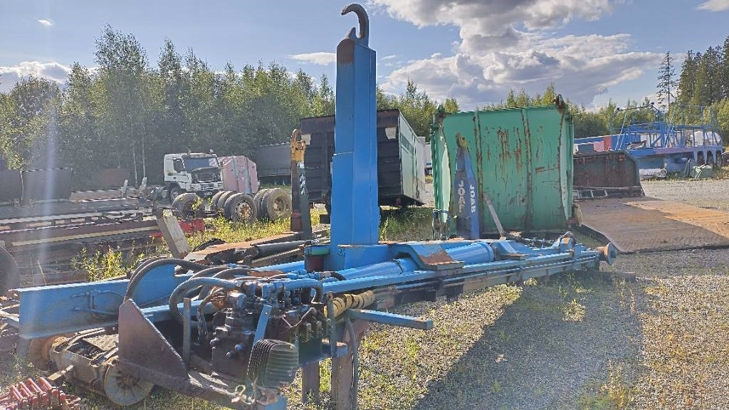 VAK Koukkulaite 22tn 6,6m - Система портальной погрузки/ Мультилифт: фото 2 VAK Koukkulaite 22tn 6,6m - Система портальной погрузки/ Мультилифт: фото 2