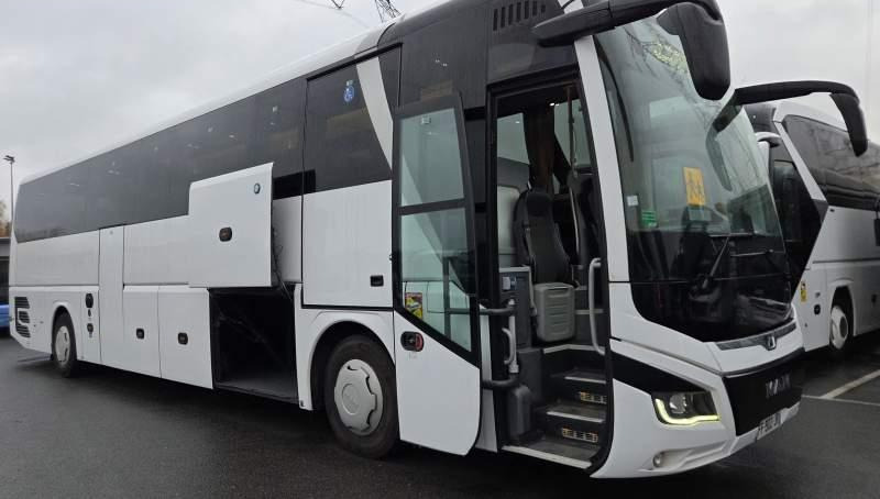 MAN LION'S COACH C / SPROWADZONY/ WC / EURO 6 - Туристический автобус: фото 1 MAN LION'S COACH C / SPROWADZONY/ WC / EURO 6 - Туристический автобус: фото 1