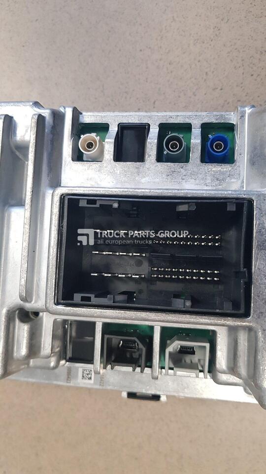 IVECO IVECO STRALIS EURO6 navi system, navigation system, multimedia system, radio audio control 5802403831, 5801677506 - Система навигации для Грузовиков: фото 5 IVECO IVECO STRALIS EURO6 navi system, navigation system, multimedia system, radio audio control 5802403831, 5801677506 - Система навигации для Грузовиков: фото 5