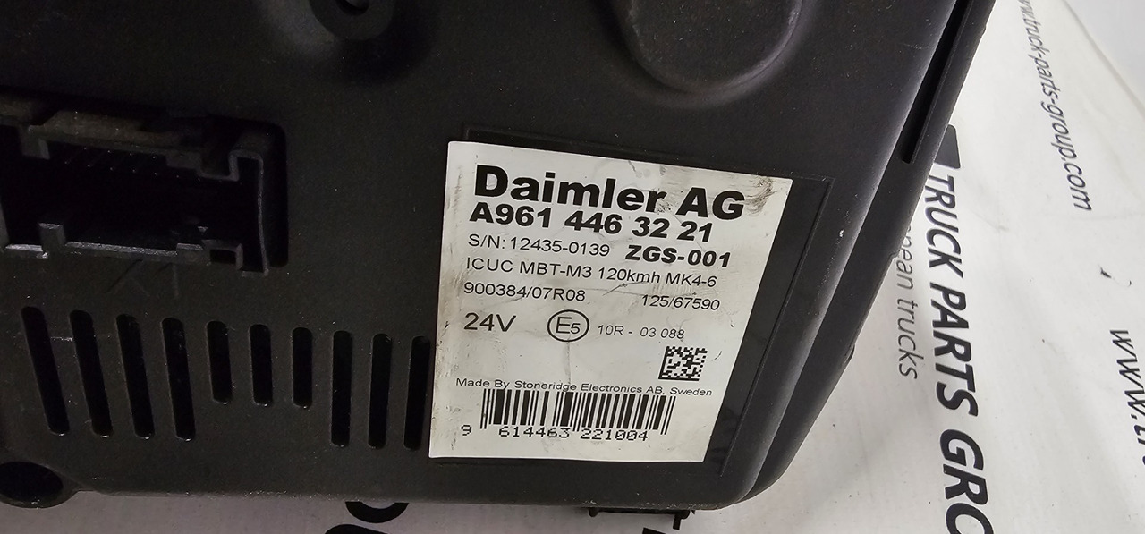 MERCEDES-BENZ Actros MP4 instrument panel, dashboard, EURO6, 0084465521 - Приборная панель для Грузовиков: фото 4 MERCEDES-BENZ Actros MP4 instrument panel, dashboard, EURO6, 0084465521 - Приборная панель для Грузовиков: фото 4