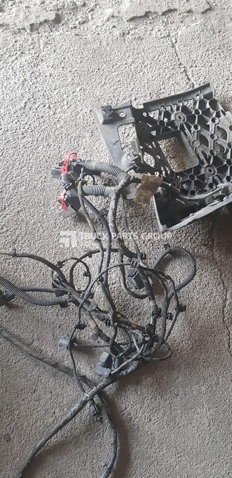 Кабели/ Провода для Грузовиков VOLVO FH4 euro6, RENAULT RAGE / GAMA cable harness, connectors, electric lines, electric cables FCIOM ,CCIOM, RCIOM 22046285, 21675272, 21675276, 21675305, 21675306, 21914997, 22163864, 21120361, 2230: фото 11