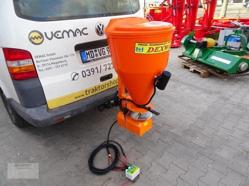Dexwal Salt Drog 100 Liter Streuer ATV Radlader PKW Elektro NEU - Разбрасыватель песка/ Соли: фото 1 Dexwal Salt Drog 100 Liter Streuer ATV Radlader PKW Elektro NEU - Разбрасыватель песка/ Соли: фото 1