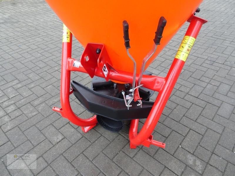 Dexwal Salzstreuer Düngerstreuer Streuer Trichterstreuer 500 Liter - Разбрасыватель песка/ Соли: фото 2 Dexwal Salzstreuer Düngerstreuer Streuer Trichterstreuer 500 Liter - Разбрасыватель песка/ Соли: фото 2