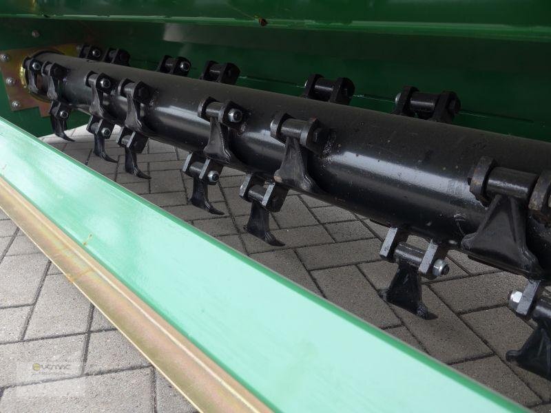 Новый Косилка-измельчитель Vemac GKK220 220cm Mulcher Schlegelmulcher Hydraulik NEU Mähwerk: фото 9 Новый Косилка-измельчитель Vemac GKK220 220cm Mulcher Schlegelmulcher Hydraulik NEU Mähwerk: фото 9