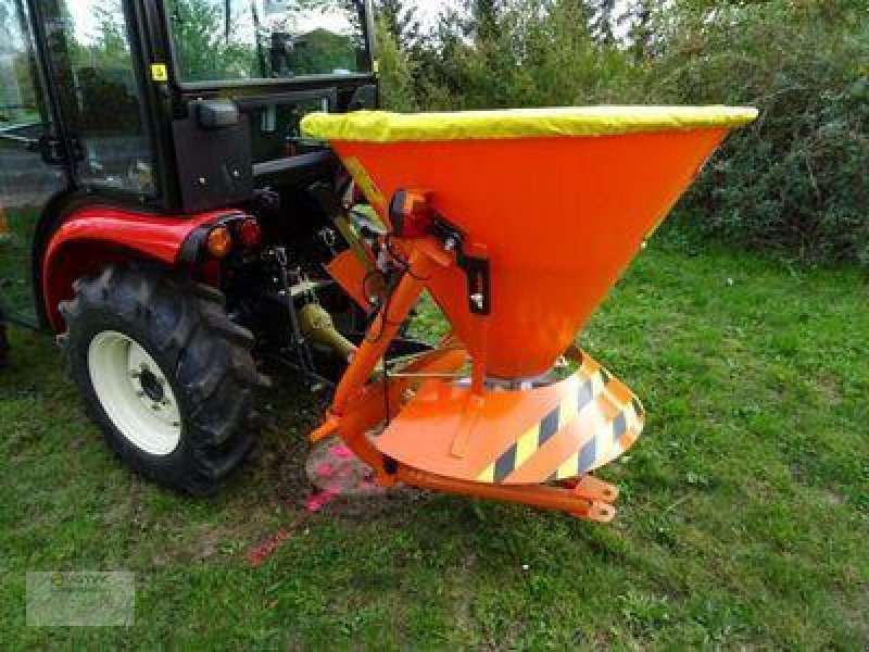 Vemac Trichterstreuer Profi 650 Liter hydraulisch, Düngerstreuer Salzstreuer Streuer - Разбрасыватель удобрений: фото 1 Vemac Trichterstreuer Profi 650 Liter hydraulisch, Düngerstreuer Salzstreuer Streuer - Разбрасыватель удобрений: фото 1