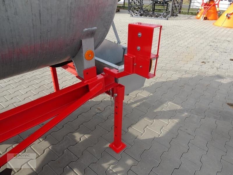 Новый Прицеп-цистерна, Сельскохозяйственный прицеп Vemac Wasserwagen 3000 Liter Wasserfass Wassertank Weidetränke NEU: фото 9 Новый Прицеп-цистерна, Сельскохозяйственный прицеп Vemac Wasserwagen 3000 Liter Wasserfass Wassertank Weidetränke NEU: фото 9