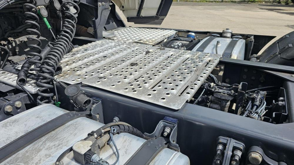 Scania R450 - Тягач: фото 4 Scania R450 - Тягач: фото 4