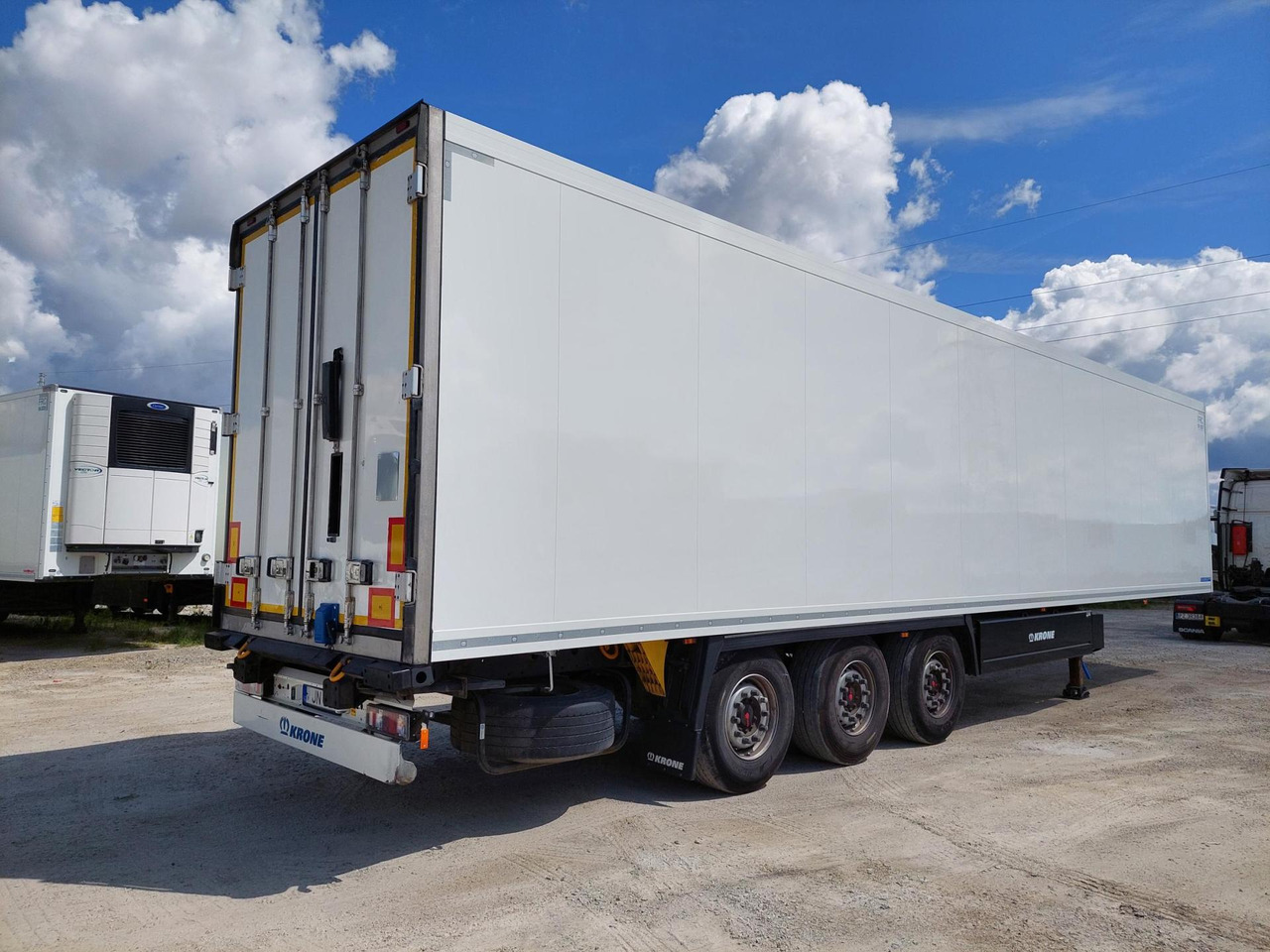 2018 Krone SDR Double Deck Cool Liner FP60 ThermoKing SLXi 300 Lifting Axle - Полуприцеп-рефрижератор: фото 3 2018 Krone SDR Double Deck Cool Liner FP60 ThermoKing SLXi 300 Lifting Axle - Полуприцеп-рефрижератор: фото 3