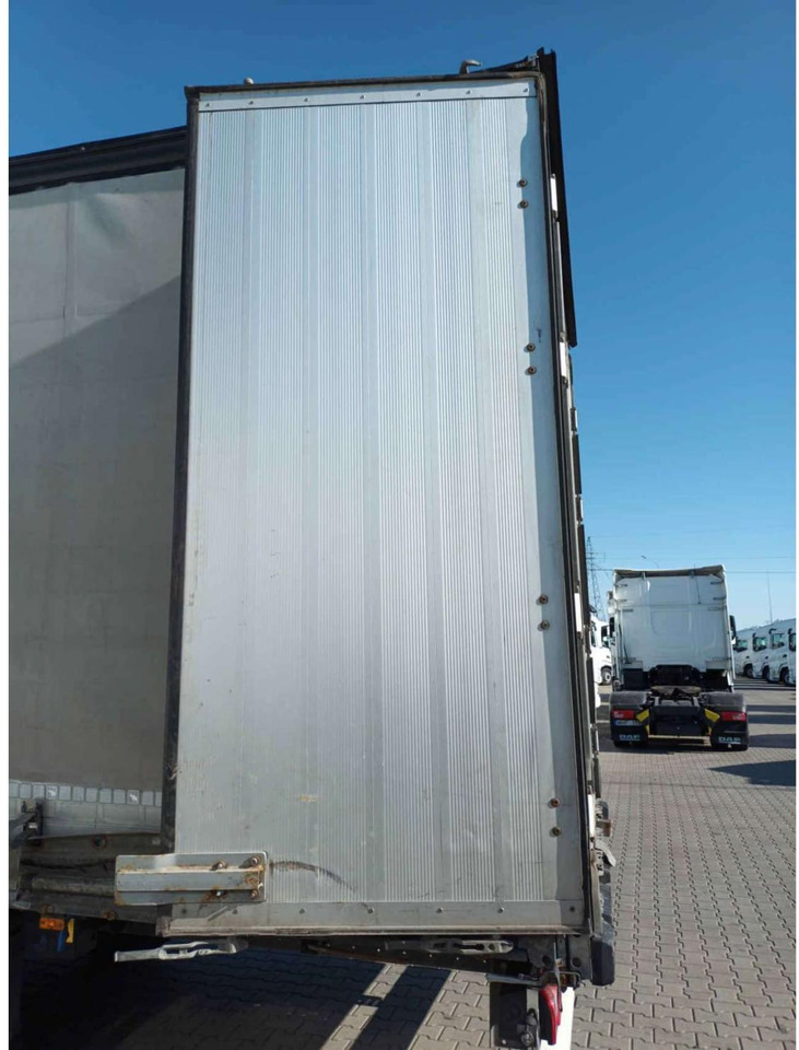 2018 Schmitz Cargobull SCS24/L Varios - Тентованный полуприцеп: фото 2 2018 Schmitz Cargobull SCS24/L Varios - Тентованный полуприцеп: фото 2