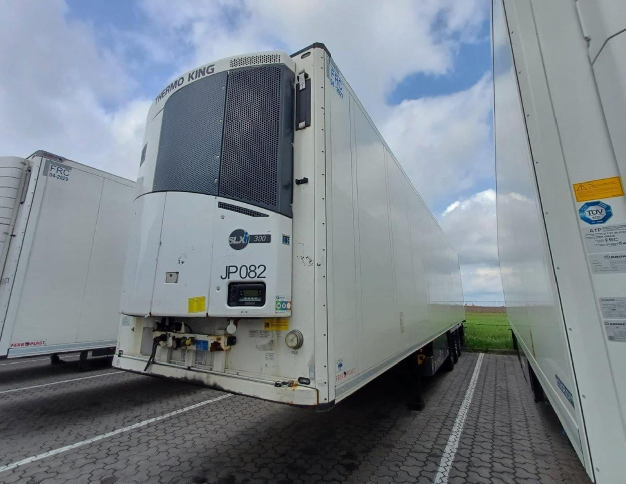 2018 Schmitz Cargobull SKO Double Deck FP 45 ThermoKing SLXi 300 Lifting Axle - Полуприцеп-рефрижератор: фото 1 2018 Schmitz Cargobull SKO Double Deck FP 45 ThermoKing SLXi 300 Lifting Axle - Полуприцеп-рефрижератор: фото 1
