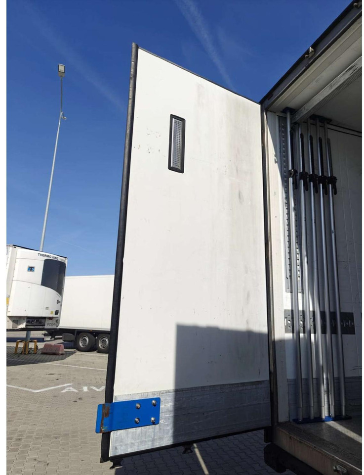 2018 Schmitz Cargobull SKO Double Deck FP 60 ThermoKing SLXi 300 Lifting Axle - Полуприцеп-рефрижератор: фото 4 2018 Schmitz Cargobull SKO Double Deck FP 60 ThermoKing SLXi 300 Lifting Axle - Полуприцеп-рефрижератор: фото 4