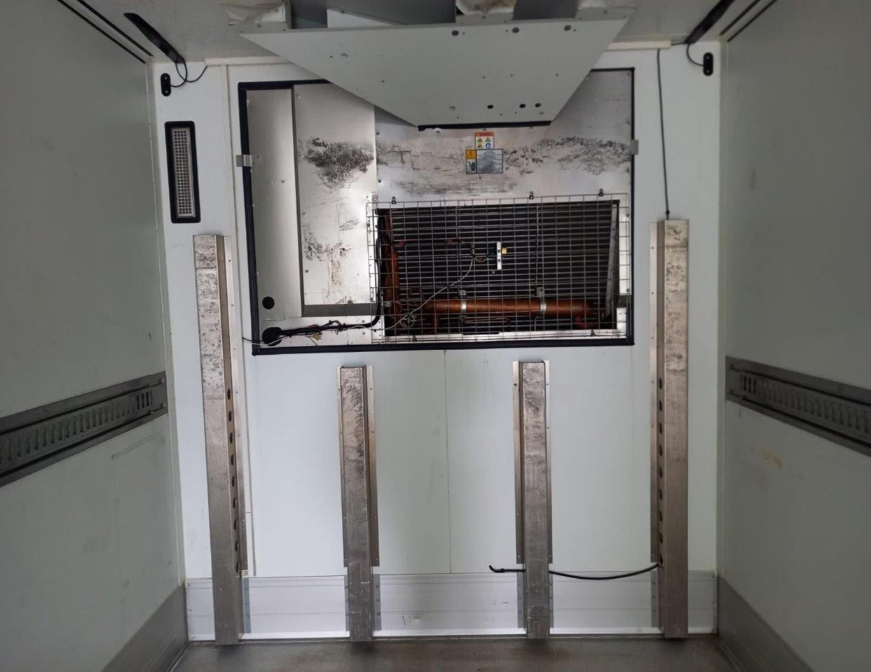 2021 Schmitz Cargobull SKO FP 60 ThermoKing SLXi 300 - Полуприцеп-рефрижератор: фото 4 2021 Schmitz Cargobull SKO FP 60 ThermoKing SLXi 300 - Полуприцеп-рефрижератор: фото 4