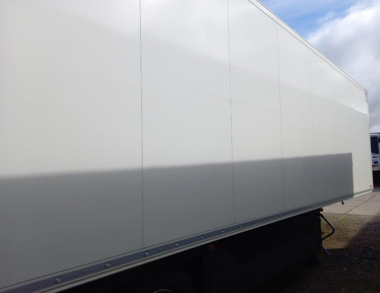 2021 Schmitz Cargobull SKO FP 60 ThermoKing SLXi 300 - Полуприцеп-рефрижератор: фото 5 2021 Schmitz Cargobull SKO FP 60 ThermoKing SLXi 300 - Полуприцеп-рефрижератор: фото 5