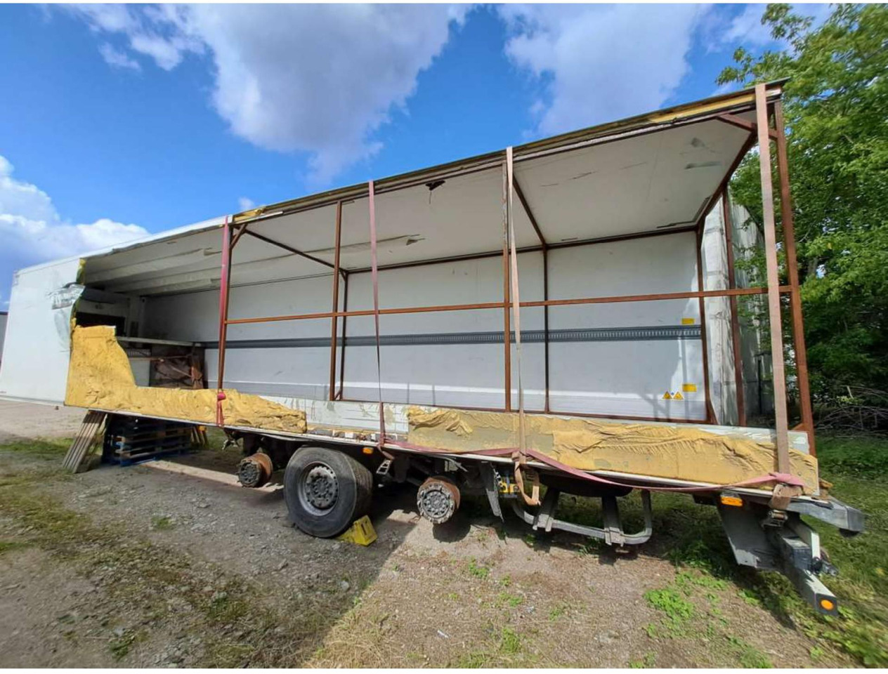 2023 Schmitz Cargobull SKO FP 60 ThermoKing SLXi 300 - Полуприцеп-рефрижератор: фото 4 2023 Schmitz Cargobull SKO FP 60 ThermoKing SLXi 300 - Полуприцеп-рефрижератор: фото 4