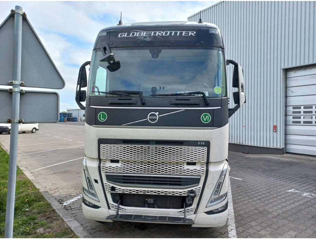 2023 Volvo FH 500 Globetrotter XL - Другая техника: фото 1 2023 Volvo FH 500 Globetrotter XL - Другая техника: фото 1