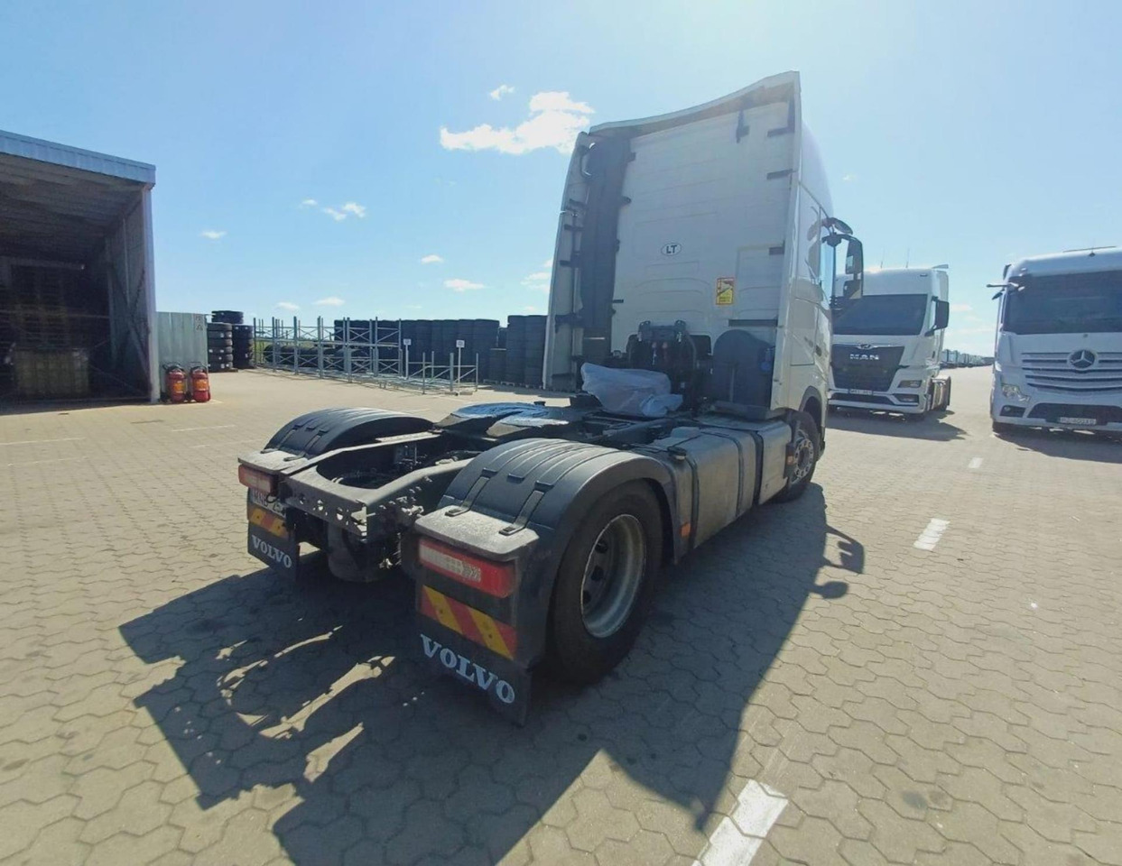 2023 Volvo FH 460 Globetrotter XL i-Save - Тягач: фото 4 2023 Volvo FH 460 Globetrotter XL i-Save - Тягач: фото 4