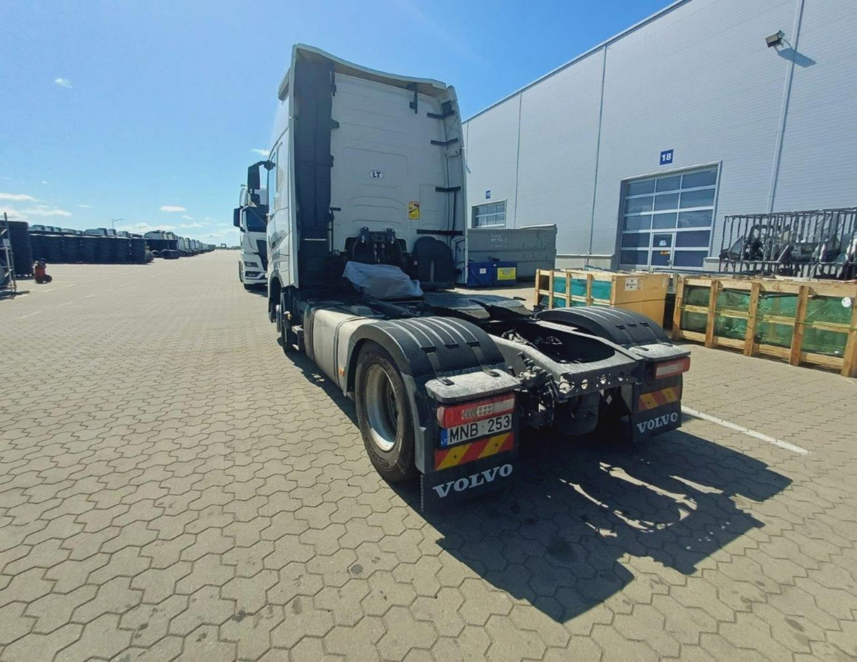 2023 Volvo FH 460 Globetrotter XL i-Save - Тягач: фото 2 2023 Volvo FH 460 Globetrotter XL i-Save - Тягач: фото 2
