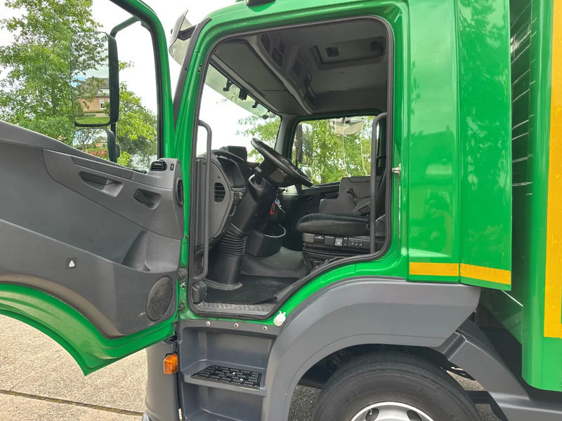 Mercedes-Benz Atego 1018 / NL TRUCK / LOW KM / AIRCO / BOX+LIFT+SIDEDOOR / 10T / AUTOMATIC - Грузовик с закрытым кузовом: фото 4 Mercedes-Benz Atego 1018 / NL TRUCK / LOW KM / AIRCO / BOX+LIFT+SIDEDOOR / 10T / AUTOMATIC - Грузовик с закрытым кузовом: фото 4