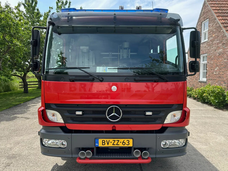 Mercedes-Benz Atego 1426 / FIRETRUCK / FULL EQUIPMENT / LOW KM / GODIVA PUMP 254h / TOPCONDITION!! - Пожарная машина: фото 3 Mercedes-Benz Atego 1426 / FIRETRUCK / FULL EQUIPMENT / LOW KM / GODIVA PUMP 254h / TOPCONDITION!! - Пожарная машина: фото 3