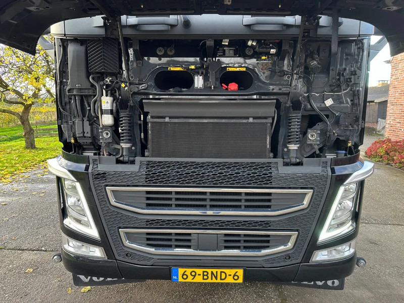 Volvo FH 500 / GLOBETROTTER / NL TRUCK / ALCOA / 2 TANK / TOP!! - Тягач: фото 3 Volvo FH 500 / GLOBETROTTER / NL TRUCK / ALCOA / 2 TANK / TOP!! - Тягач: фото 3