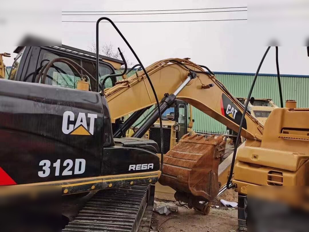 CATERPILLAR 312D - Гусеничный экскаватор: фото 3 CATERPILLAR 312D - Гусеничный экскаватор: фото 3