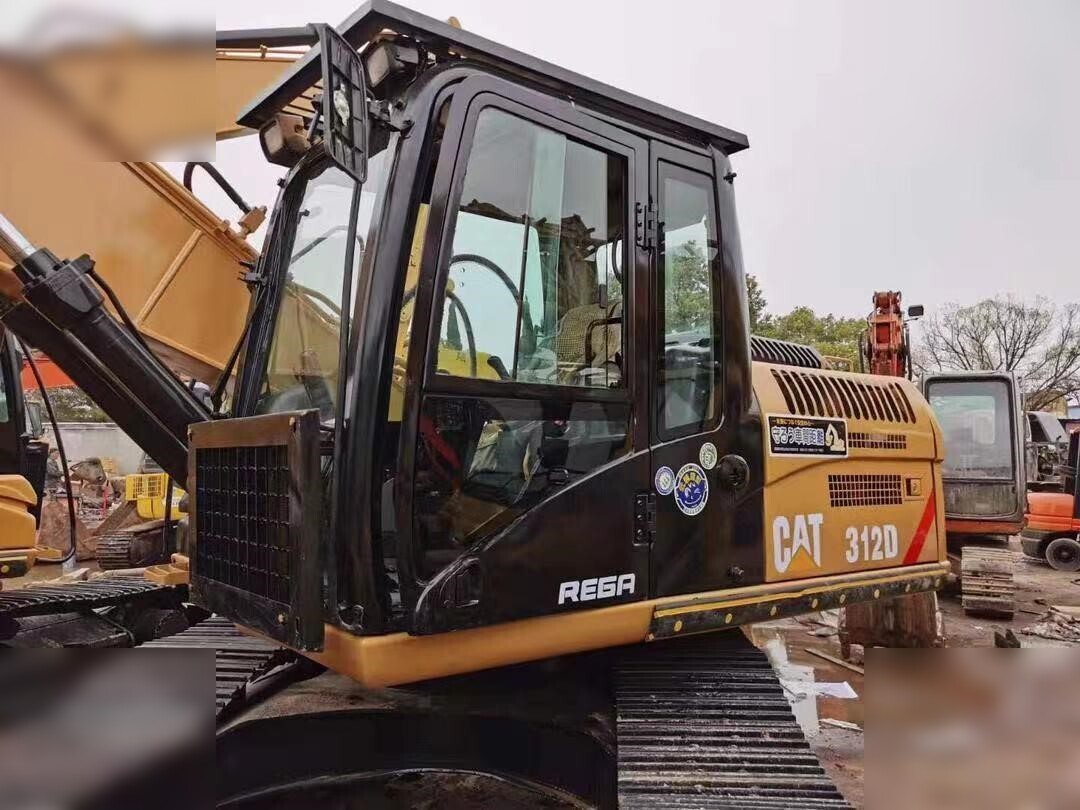 CATERPILLAR 312D - Гусеничный экскаватор: фото 1 CATERPILLAR 312D - Гусеничный экскаватор: фото 1