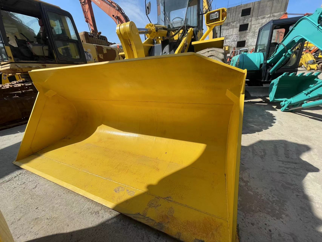 KOMATSU WA380-3 - Колёсный погрузчик: фото 5 KOMATSU WA380-3 - Колёсный погрузчик: фото 5