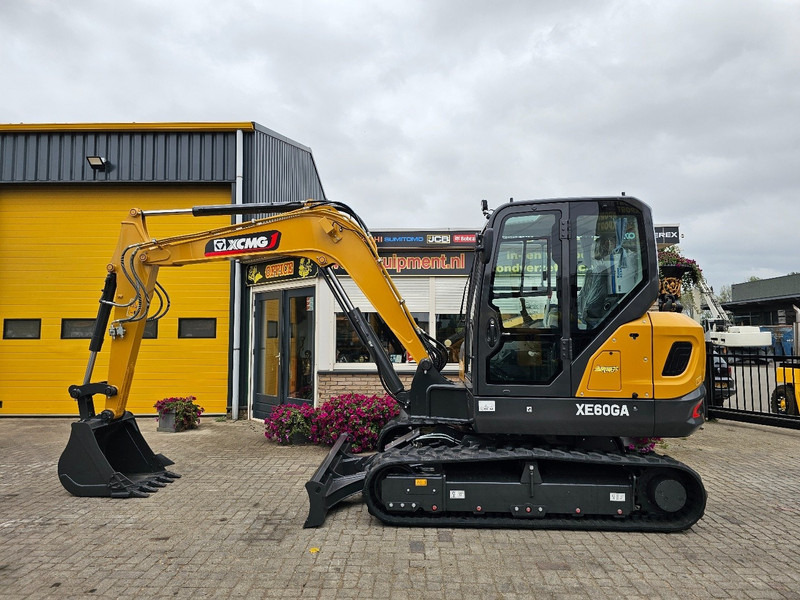 XCMG XE60GA - Мини-экскаватор: фото 1 XCMG XE60GA - Мини-экскаватор: фото 1