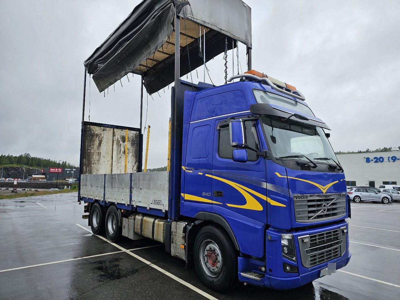 Volvo FH16 540 6x4 - Тентованный грузовик: фото 1 Volvo FH16 540 6x4 - Тентованный грузовик: фото 1