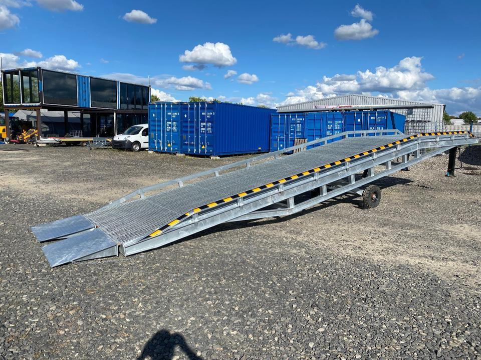 Verladerampe 8t Verzinkt Containerrampe LKW Rampe Vorführmodell *INKL.19% MWST*SOFORT VERFÜGBAR!* - Погрузочная рампа: фото 1 Verladerampe 8t Verzinkt Containerrampe LKW Rampe Vorführmodell *INKL.19% MWST*SOFORT VERFÜGBAR!* - Погрузочная рампа: фото 1